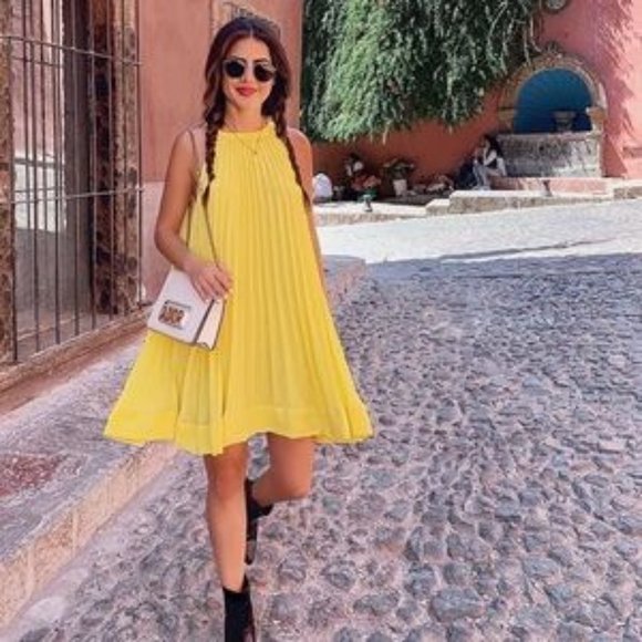 zara yellow pleated dress